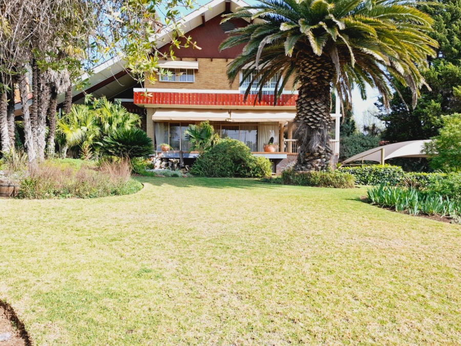 5 Bedroom Property for Sale in Dan Pienaar Free State